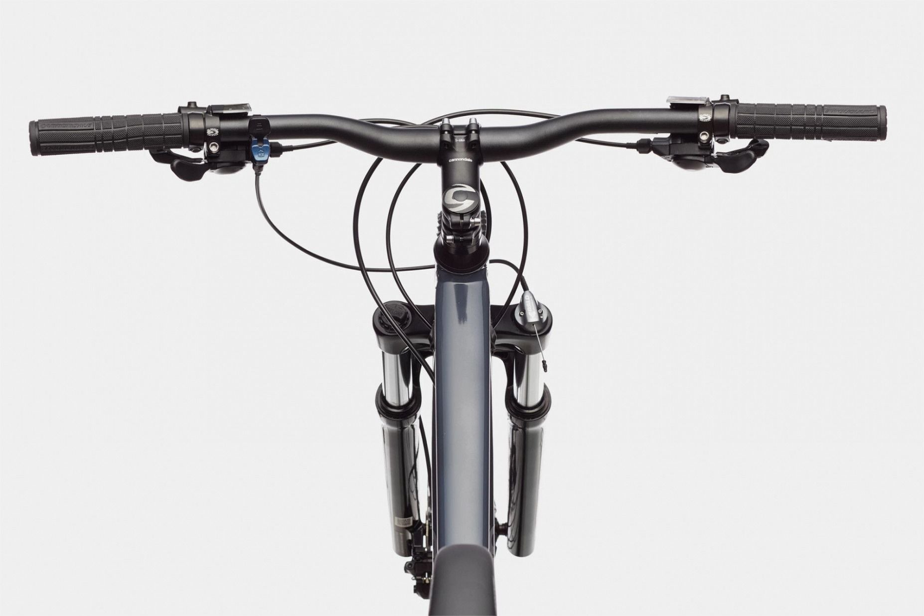 VTT Semi-Rigide Cannondale Trail 6 29 Shimano 9V 29'' Gris Slate