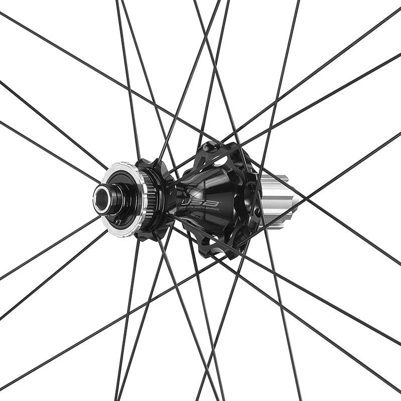 Paire de Roues Campagnolo Bora WTO 33 Carbon Disc | 12x100 - 12x142 mm | Centerlock
