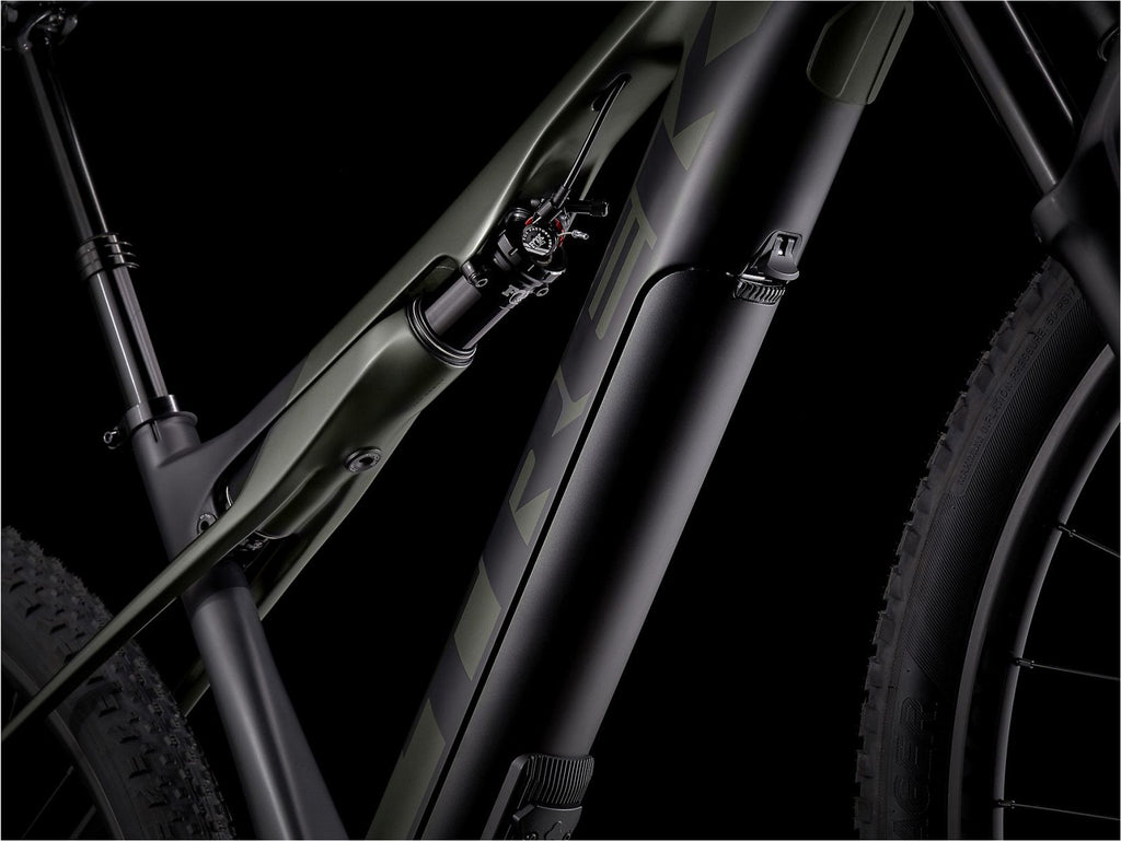 VTT Électrique Tout-Suspendu Trek E-Caliber 9.6 29'' 12V 250Wh Fazua 58Nm Satin Lithium Grey/Trek Black - Vélo d'Exposition