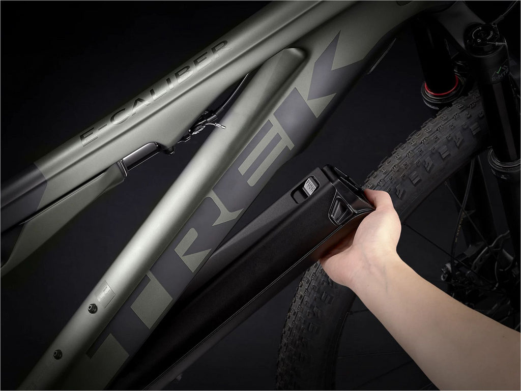 VTT Électrique Tout-Suspendu Trek E-Caliber 9.6 29'' 12V 250Wh Fazua 58Nm Satin Lithium Grey/Trek Black - Vélo d'Exposition