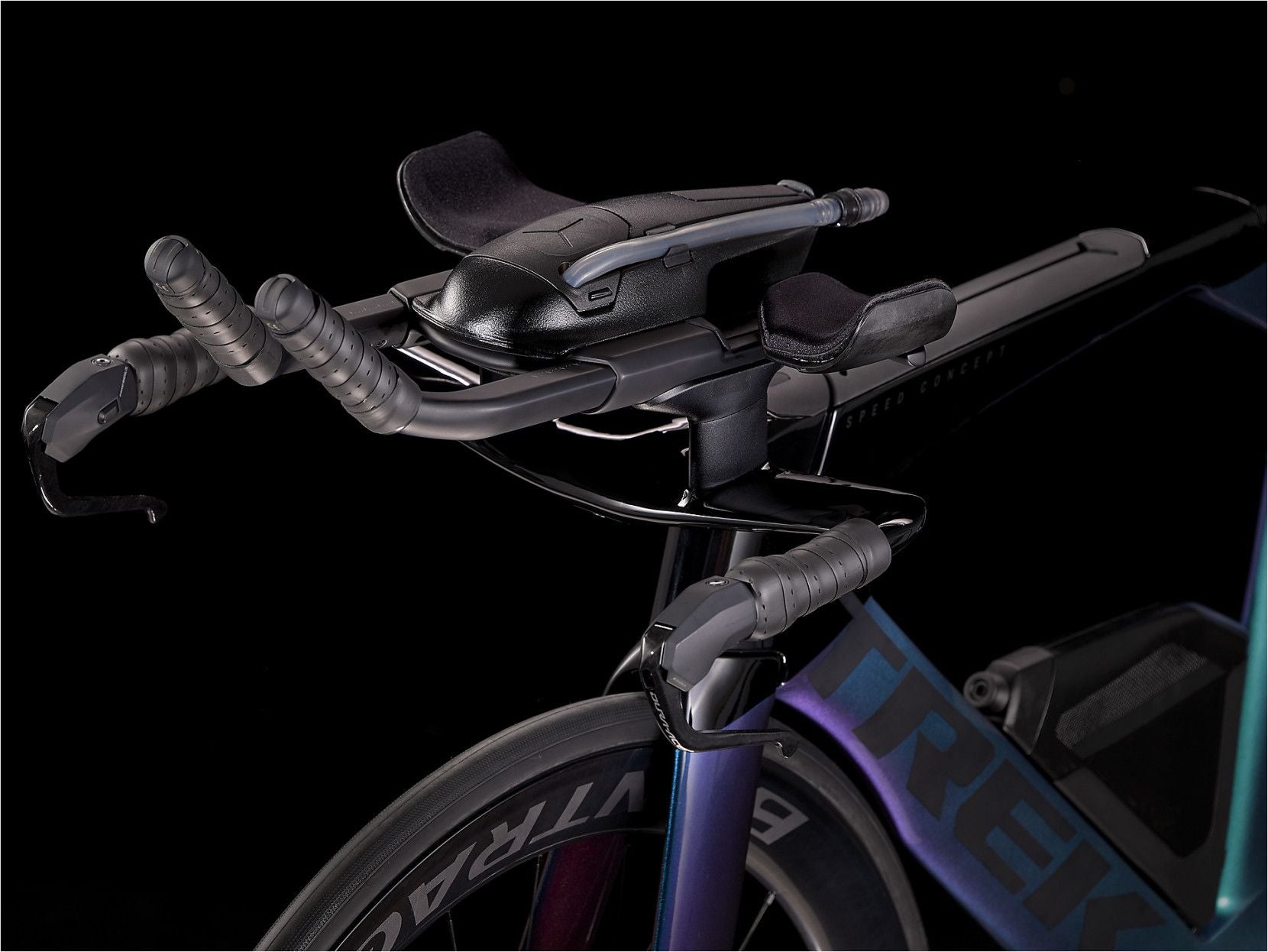 Vélo de Triathlon Trek Speed Concept SLR 7 Shimano Ultegra Di2 12V 700 mm Iris / Noir 2026