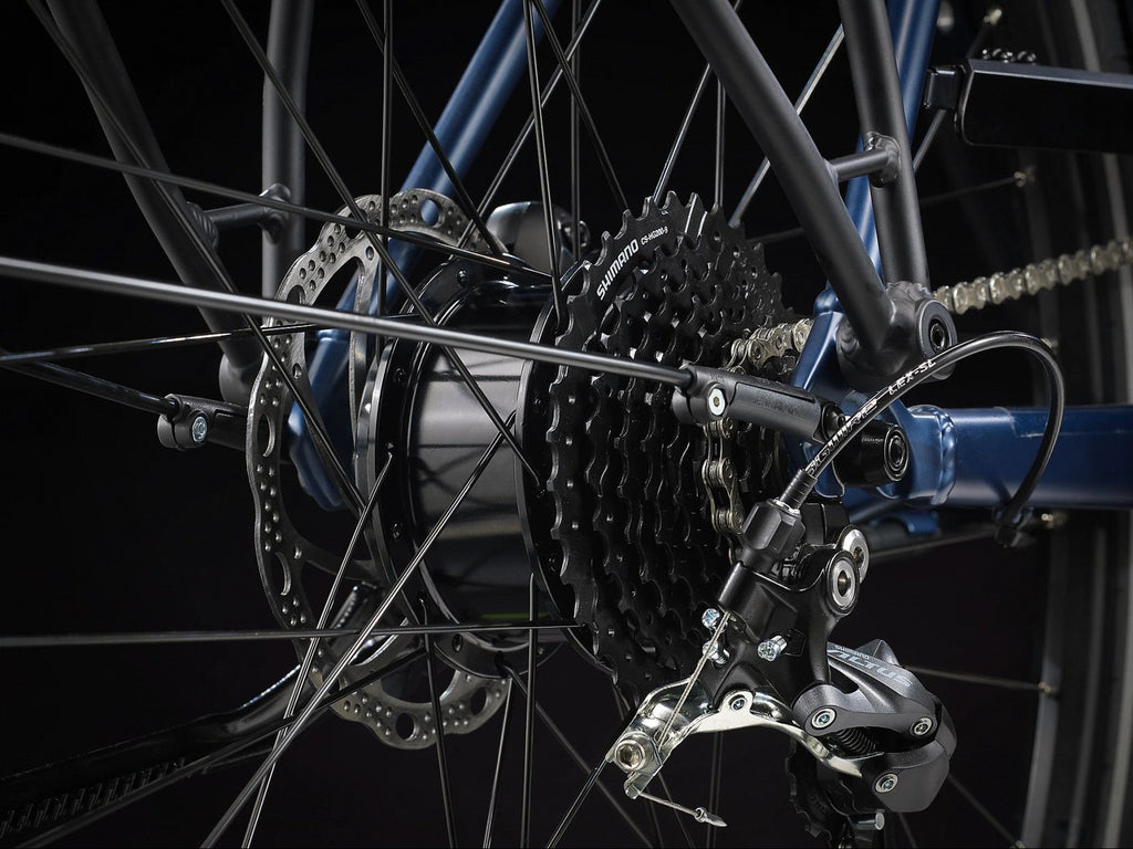 Vélo de Ville Électrique Trek FX+ 2 Shimano Altus 9V 250 Wh 700 mm Bleu Mulsanne