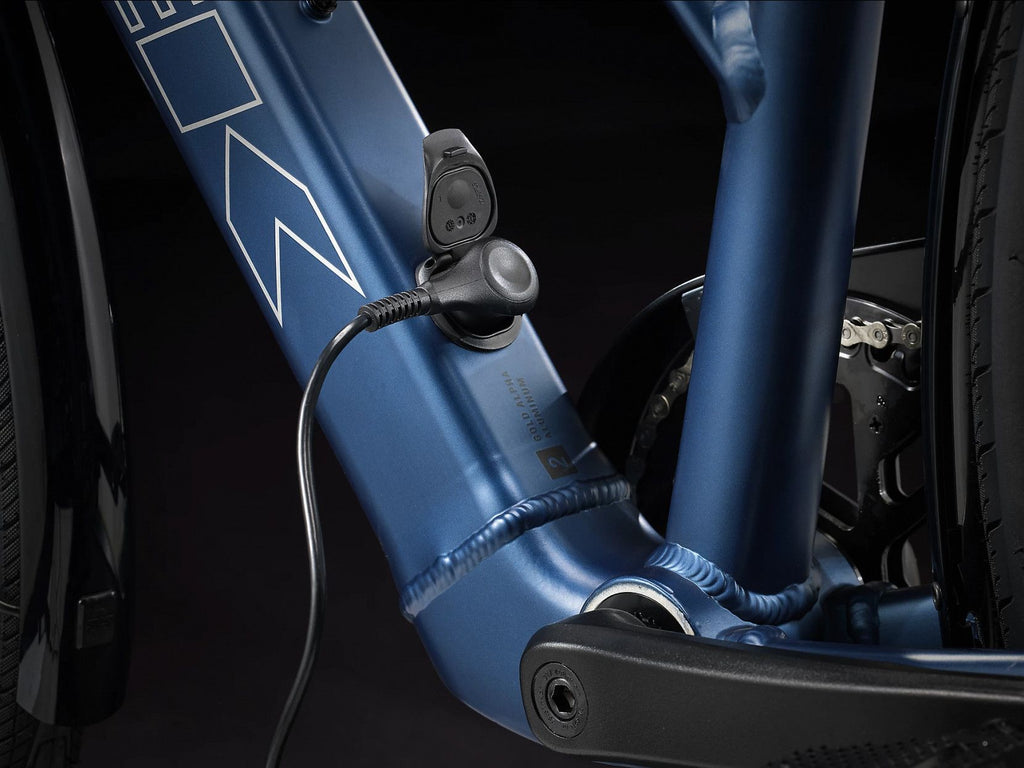 Vélo de Ville Électrique Trek FX+ 2 Shimano Altus 9V 250 Wh 700 mm Bleu Mulsanne