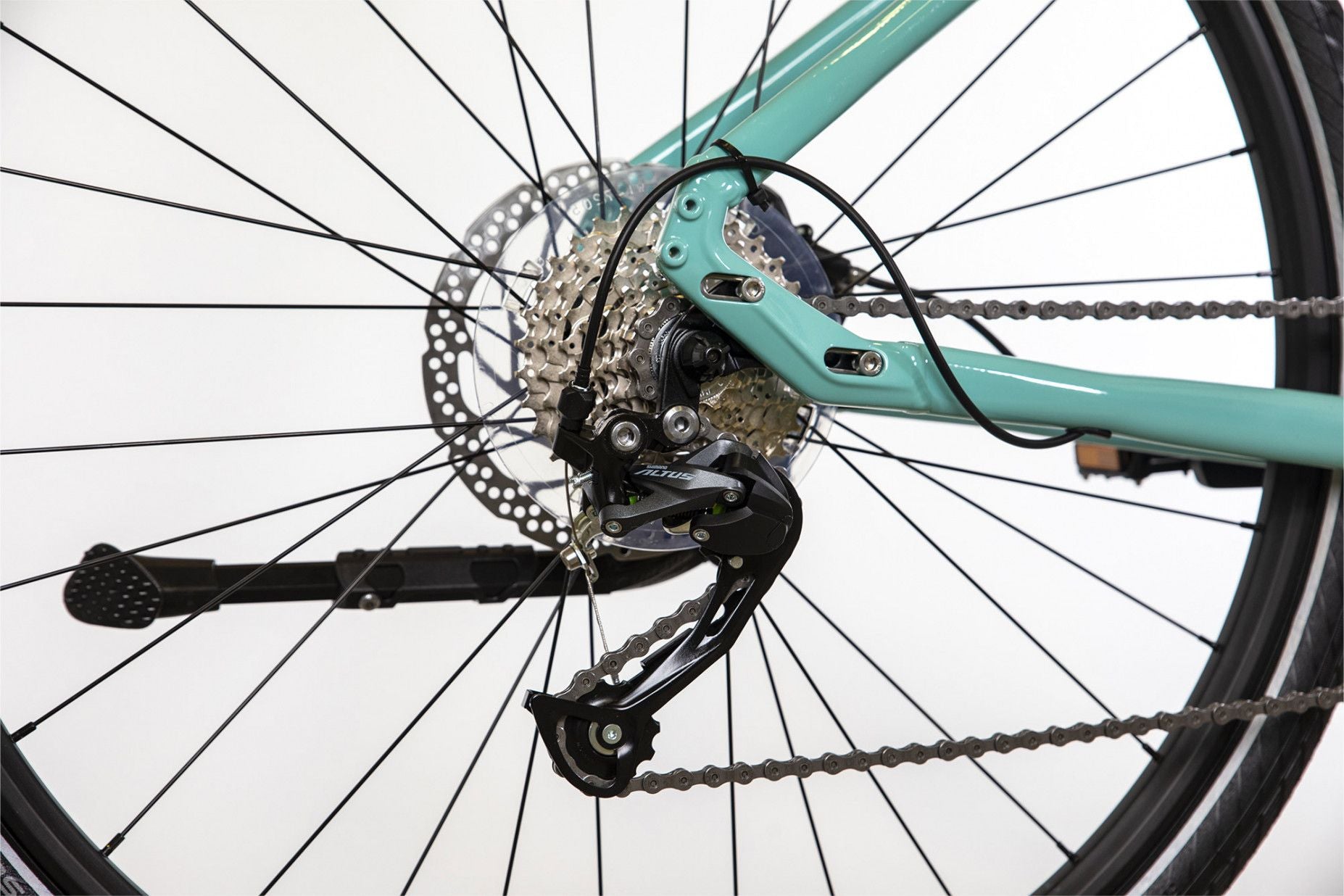 Vélo Fitness Électrique Bicyklet Béatrice Shimano Altus 9V 500 Wh 700 mm Bleu