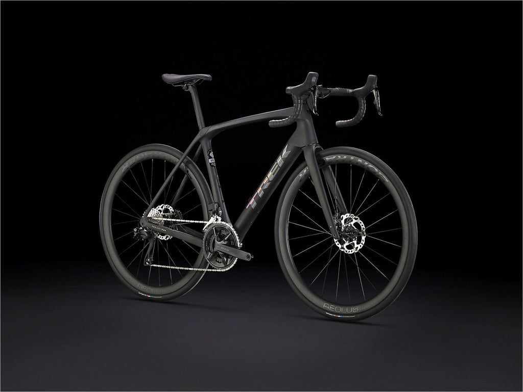 Vélo de Route Trek Domane SLR 6 Shimano 105 Di2 12V 700mm Noir 2023