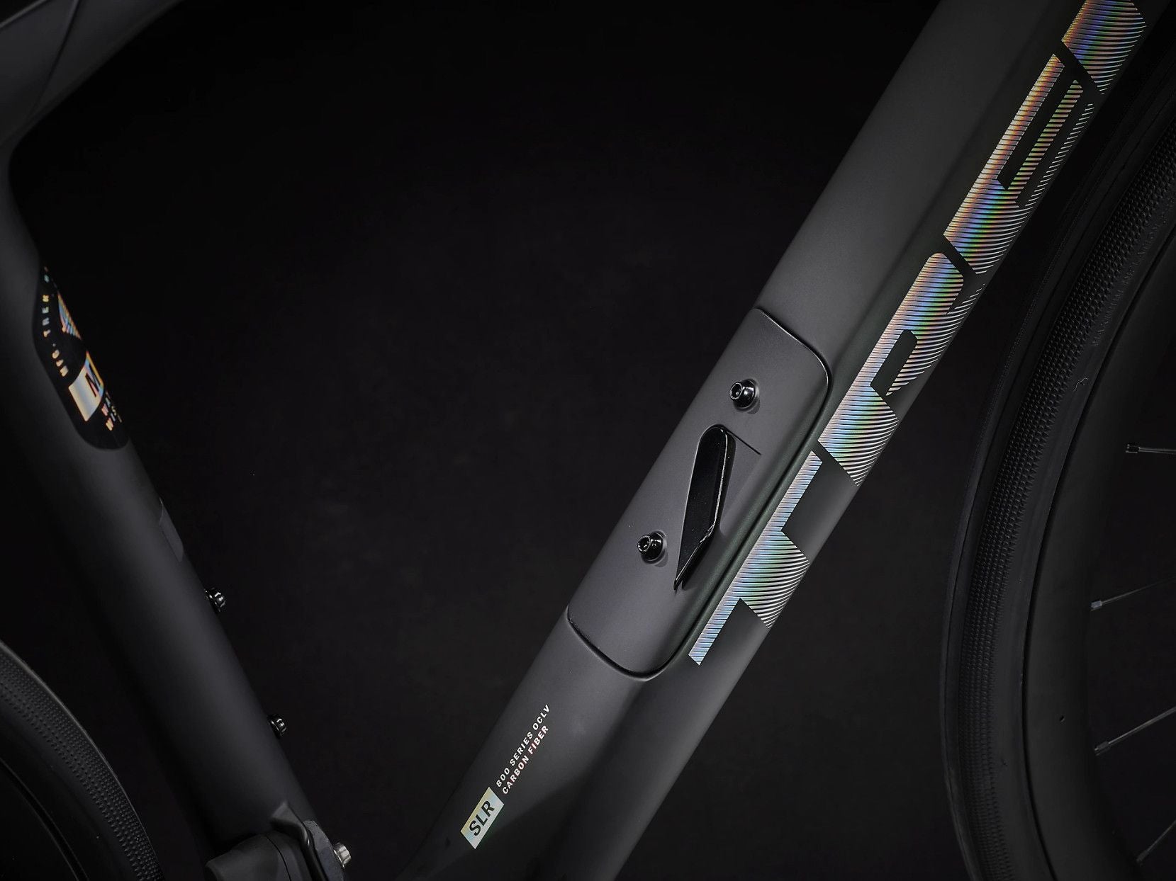 Vélo de Route Trek Domane SLR 6 Shimano 105 Di2 12V 700mm Noir 2023