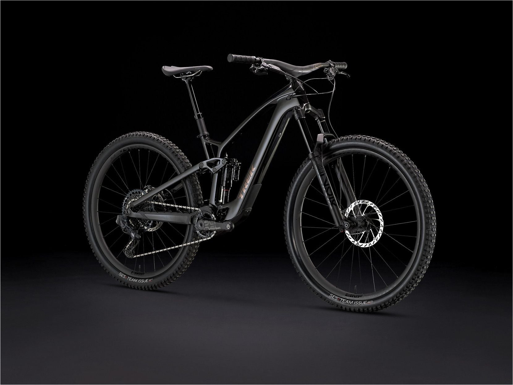 VTT Électrique Tout-Suspendu Trek Fuel EXe 9.8 12V 360 Wh TQ 50Nm 29'' Noir - Vélo d'Exposition