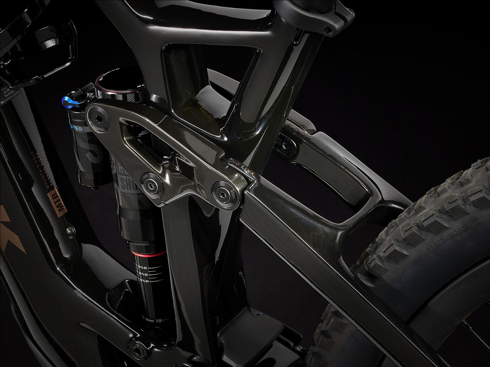 VTT Électrique Tout-Suspendu Trek Fuel EXe 9.8 12V 360 Wh TQ 50Nm 29'' Noir - Vélo d'Exposition