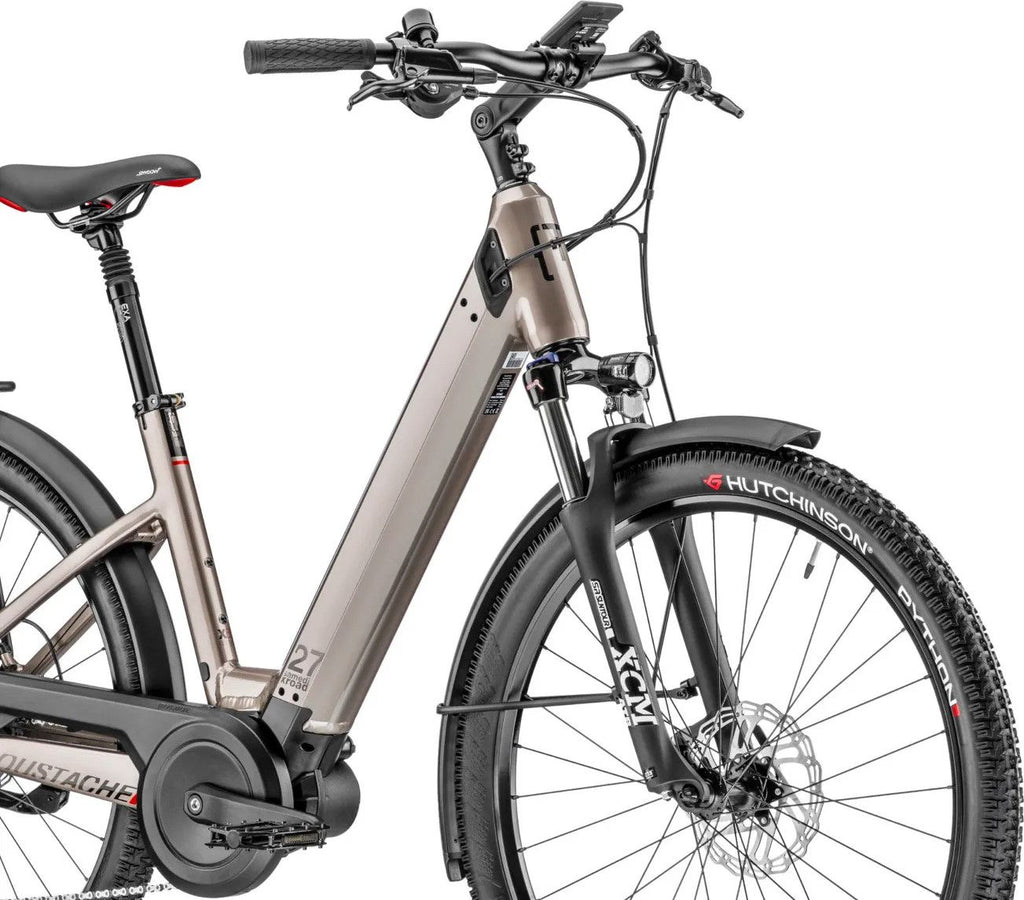 VTC Électrique Moustache Samedi 27 Xroad 3 Open Smart System Shimano Deore 10V 625 Wh 27.5'' Titane 2023