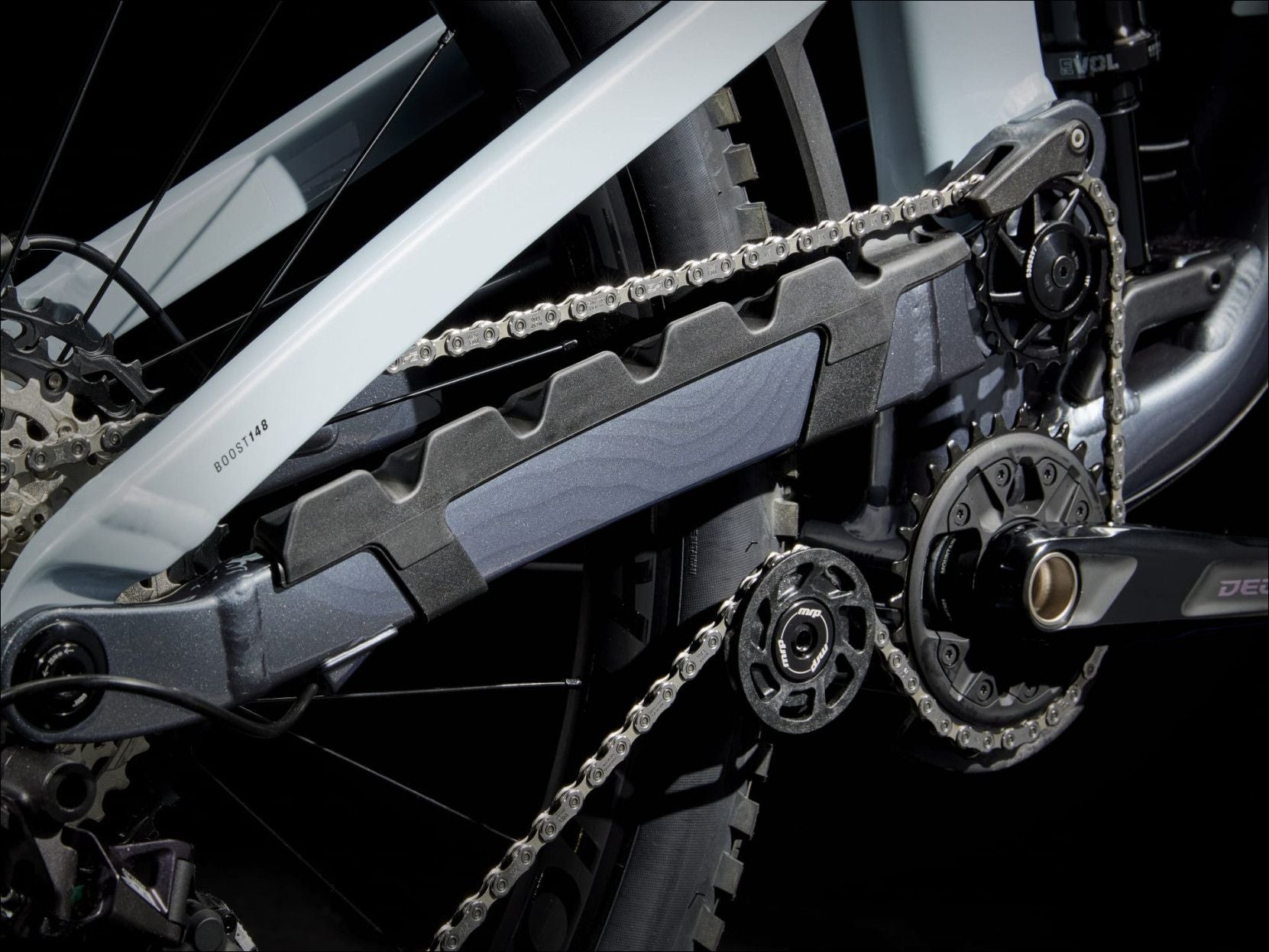 VTT Tout Suspendu Trek Slash 8 Shimano 12V 29/27.5'' Gris Perle Gén 6