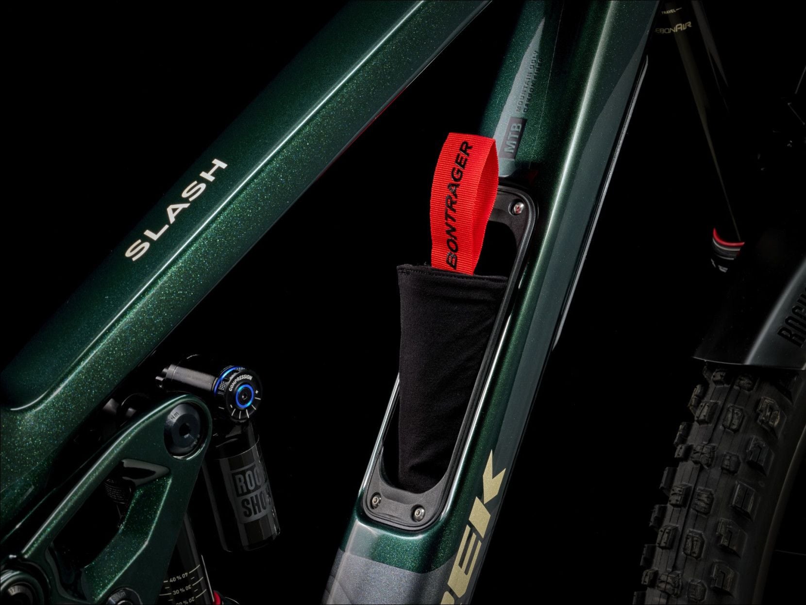VTT Tout Suspendu Trek Slash 9.8 Shimano XT 12V 29/27.5'' Vert Foncé Gén 6