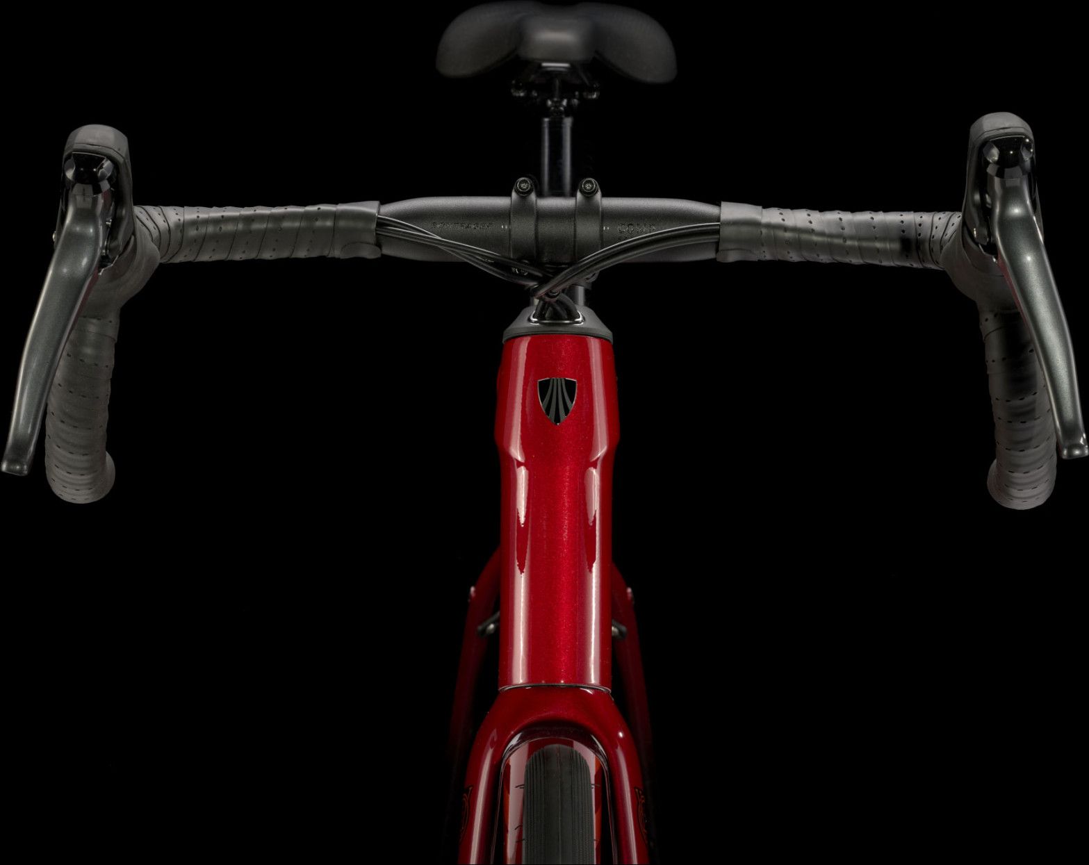 Vélo de Route Trek Domane AL 2 Shimano Claris 8V 700mm Rouge Gén 4
