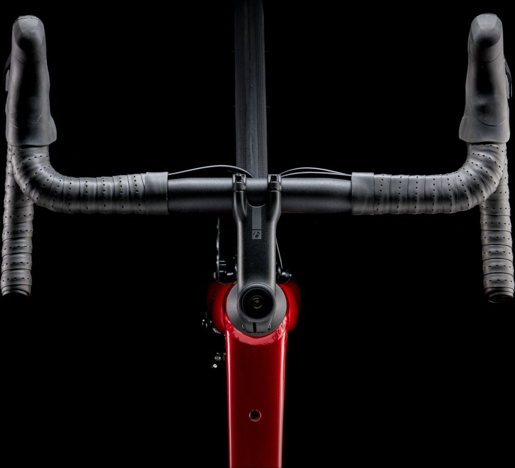 Vélo de Route Trek Domane AL 2 Shimano Claris 8V 700mm Rouge Gén 4