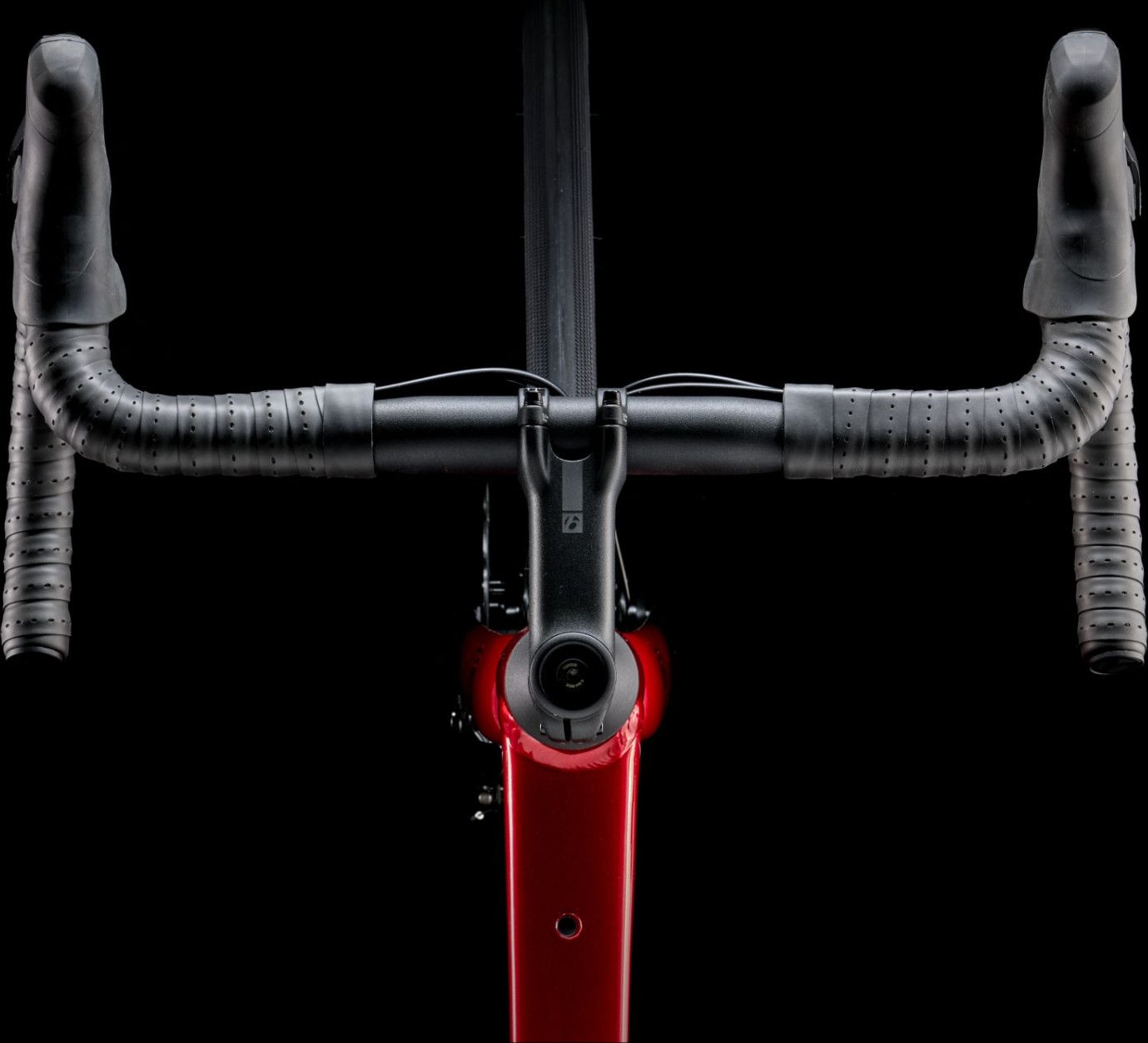 Vélo de Route Trek Domane AL 2 Shimano Claris 8V 700mm Rouge Gén 4