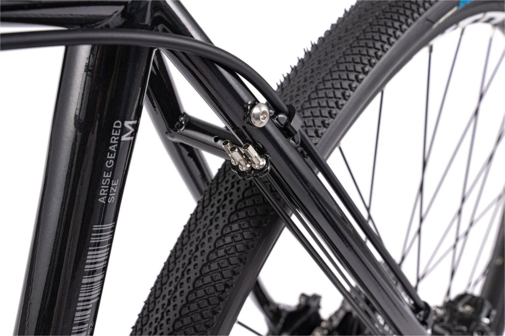 Vélo de Ville Bombtrack Arise Geared MicroShift Advent 9V 650b Noir