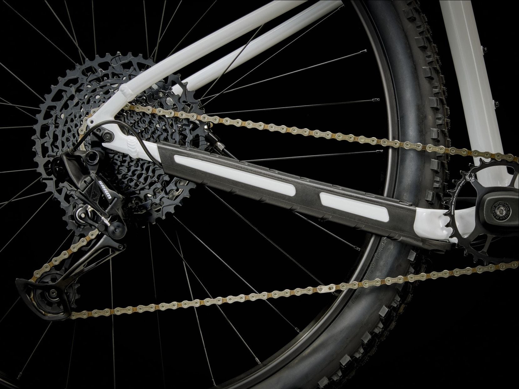 VTT Semi-Rigide Trek Marlin 7 Sram 12V 29'' Blanc Cristal Gén 3