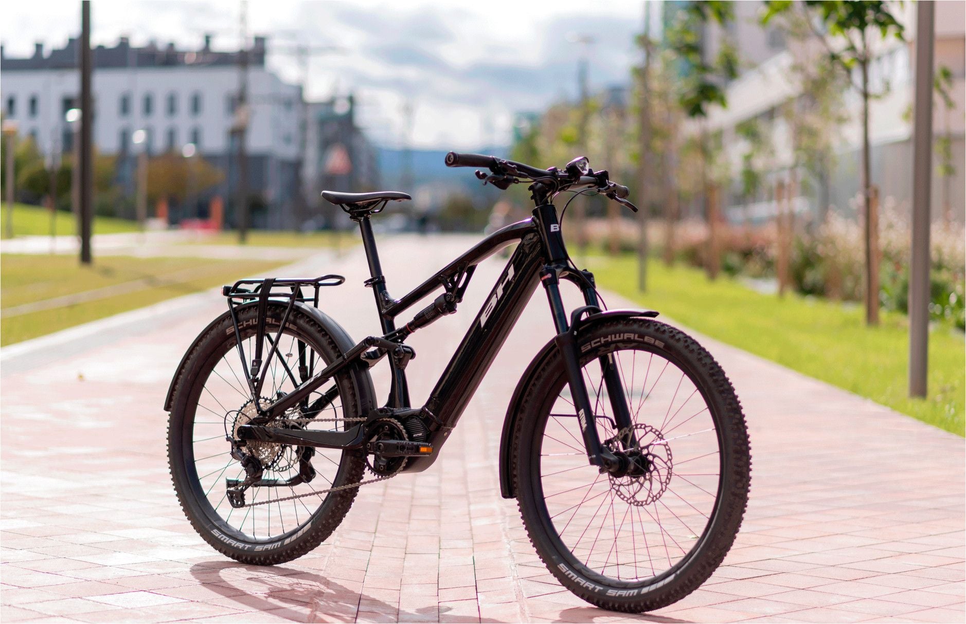 VTT Électrique Tout-suspendu BH AtomE SUV Pro-SE 12V 720Wh Shimano 85 Nm 27,5' Noir