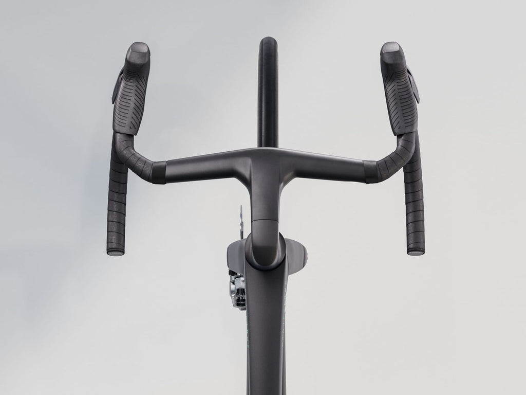 Vélo de Route Trek Madone SLR 9 Sram Red AXS 12V 700 mm Noir Gén. 8 - Vélo d'Exposition