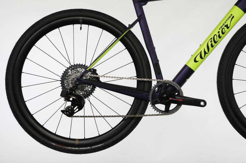Vélo de Gravel Wilier Triestina Rave SLR Sram Force XPLR eTap AXS 12V 700 mm Violet Ivar Slik x Maap