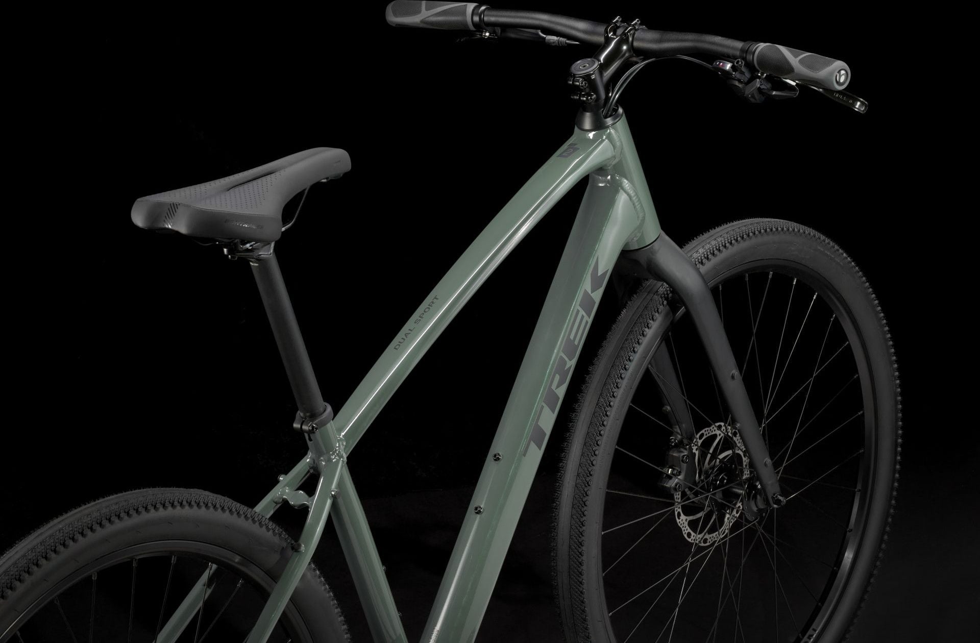 Vélo Fitness Trek Dual Sport 2 Shimano CUES 9V 27.5'' Rouge Gén 5 - Vélo d'Exposition