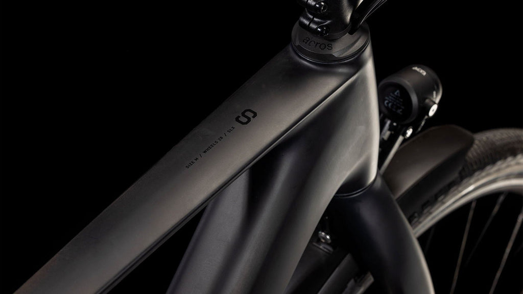 VTC Électrique Cube Kathmandu Hybrid C:62 SLX 400X Shimano Deore 12V 400 Wh 700 mm Gris Carbon Noir 2025