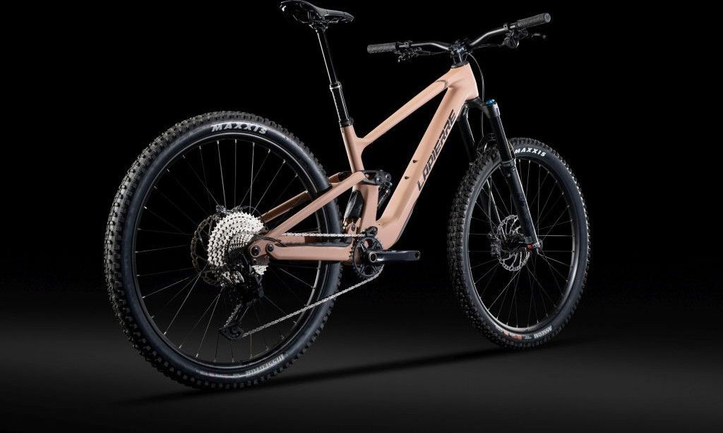 VTT Tout Suspendu Lapierre Zesty CF 7.9 Shimano 12V 29'' Beige 2025