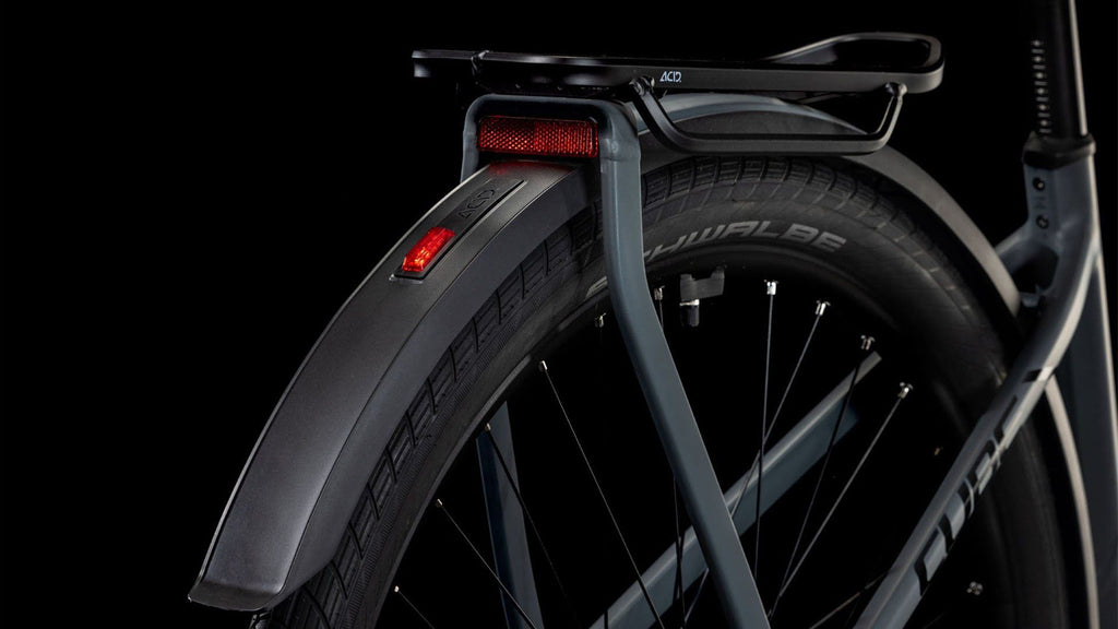 VTC Électrique Cube Kathmandu Hybrid One 800 Easy Entry Shimano Cues 10V 800 Wh 700 mm Gris Shadow 2025