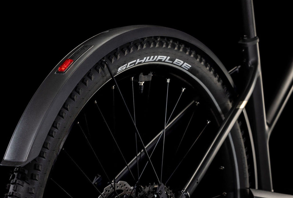 VTC Électrique Cube Nuride Hybrid Pro 800 Allroad Trapeze Shimano Cues 10V 800 Wh 29'' Noir 2025