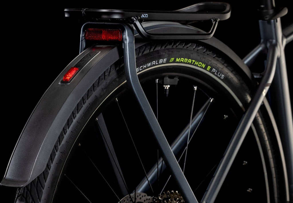 VTC Électrique Cube Touring Hybrid Pro 625 Shimano Cues 11V 625 Wh 700 mm Gris Metallic 2025