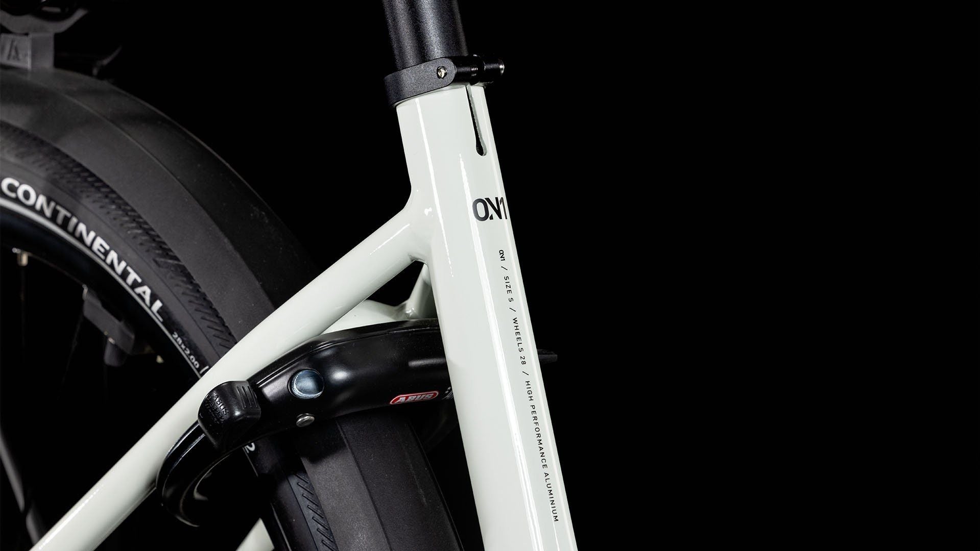 Vélo de Ville Électrique Cube Supreme Hybrid One 500 Easy Entry Shimano Cues 10V 500 Wh 700 mm Beige Desert Stone 2025