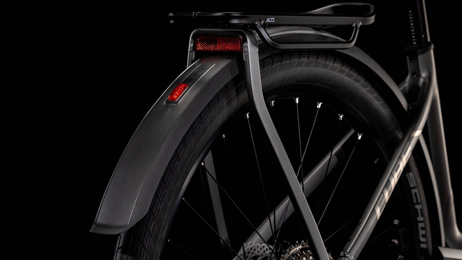 VTC Électrique Cube Kathmandu Hybrid Pro 800 Easy Entry Shimano Cues 11V 800 Wh 700 mm Gris Slab 2025