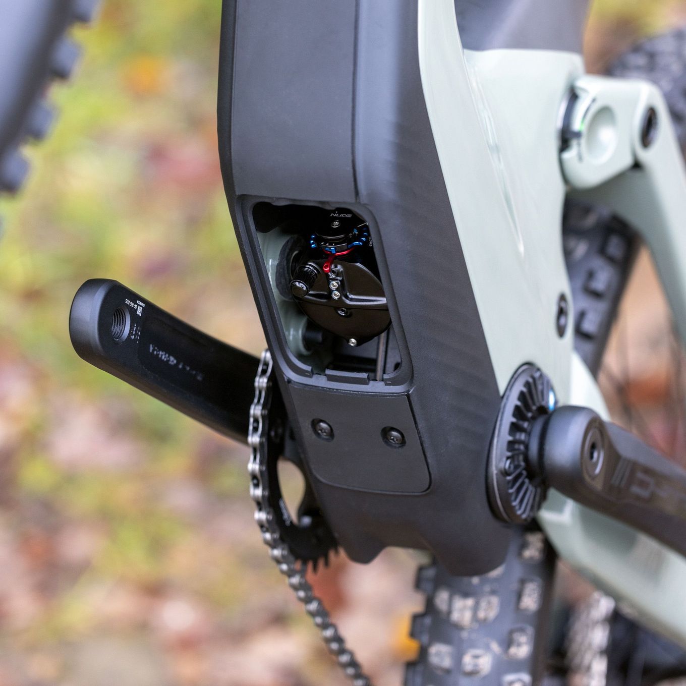 VTT Électrique Tout-Suspendu Scott Voltage eRIDE 910 12V 360 Wh TQ 50 Nm 29'' Vert 2025 - Vélo d'Exposition