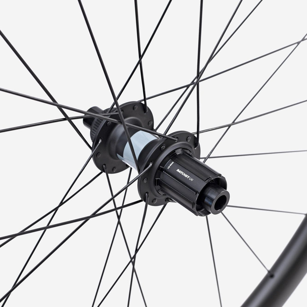 Paire de Roues Van Rysel VR Carbon 35 700 mm | 12x100 - 12x142 mm | Center Lock