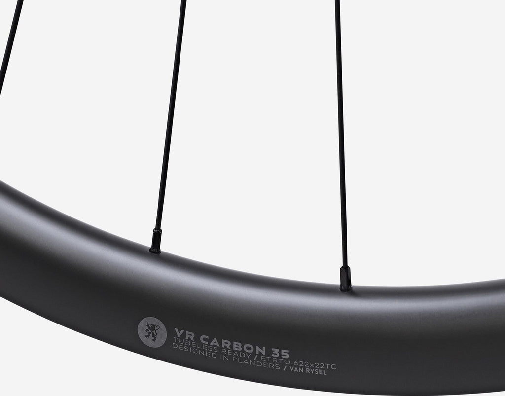 Paire de Roues Van Rysel VR Carbon 35 700 mm | 12x100 - 12x142 mm | Center Lock