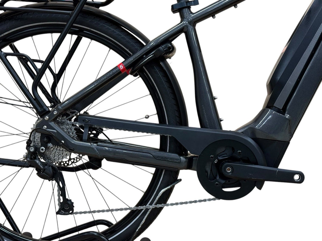 produit reconditionné . Flyer Upstreet5 5.10 Gents ALIVIO 2022 . Vélo électrique . Flyer . très bon état