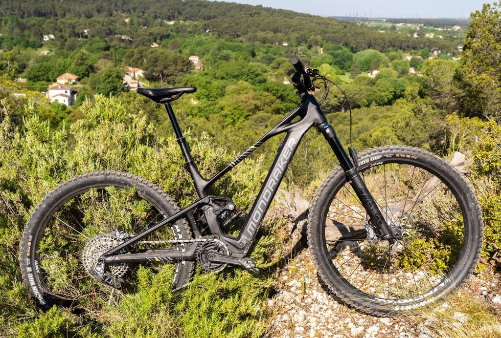 VTT Électrique Tout-Suspendu Mondraker Sly RR 12V 400Wh Bosch 60 Nm 29'' Noir 2025