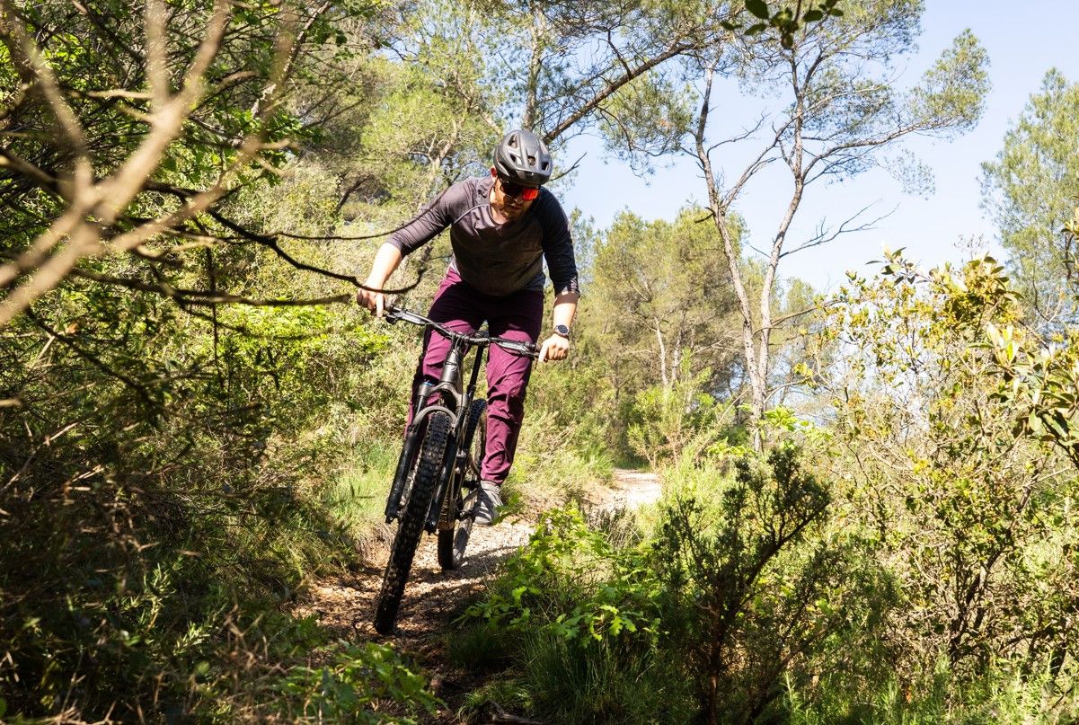 VTT Électrique Tout-Suspendu Mondraker Sly RR 12V 400Wh Bosch 60 Nm 29'' Noir 2025