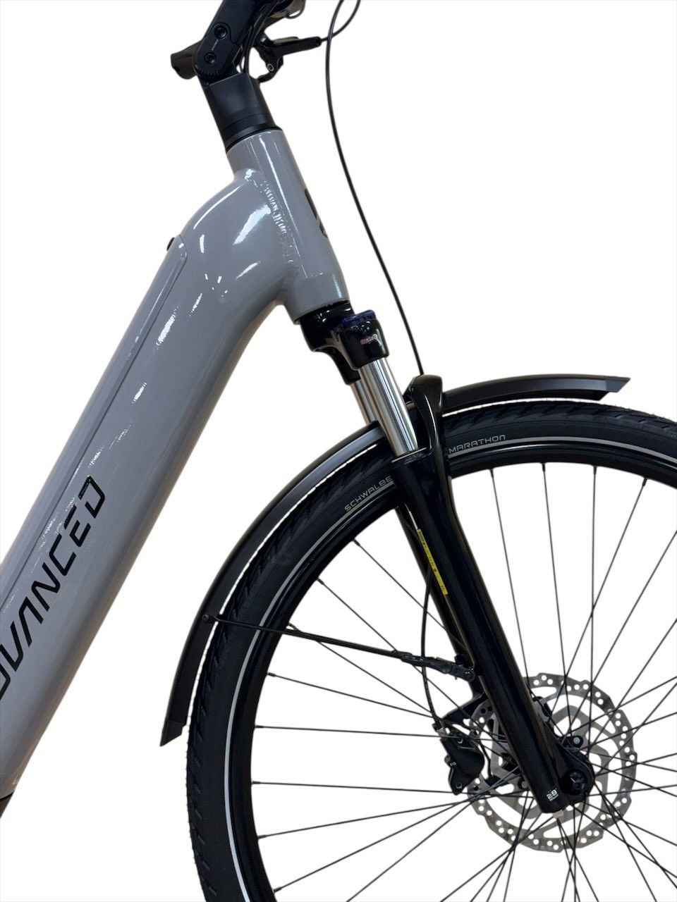 produit reconditionné . Advanced Tour Pro Shimano Nexus 2023 . Vélo électrique . Advanced . très bon état