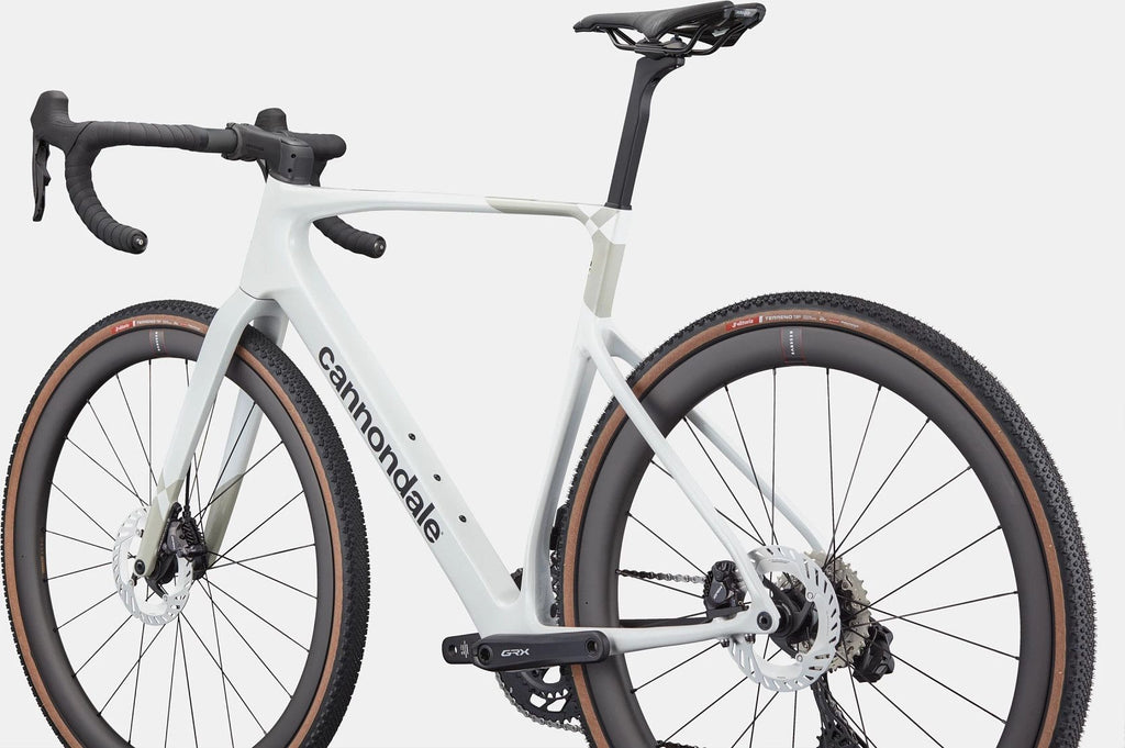 Vélo de Gravel Cannondale SuperX 2 Shimano GRX Di2 12V 700mm Cashmere/Blanc