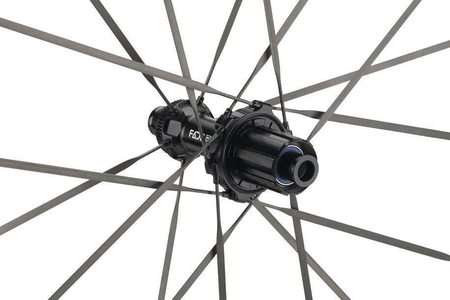 Roue arrière NEWMEN Streem A.54 VONOA 622 18h FADE R SP CL 12x142 SH