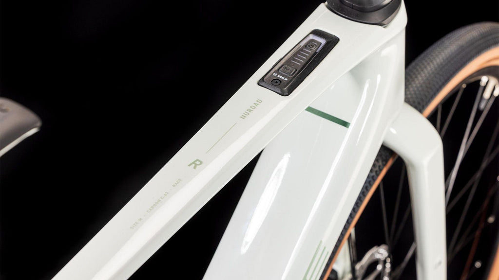Vélo CUBE Nuroad Hybrid C:62 Race 400X desertstone´n´green 2025