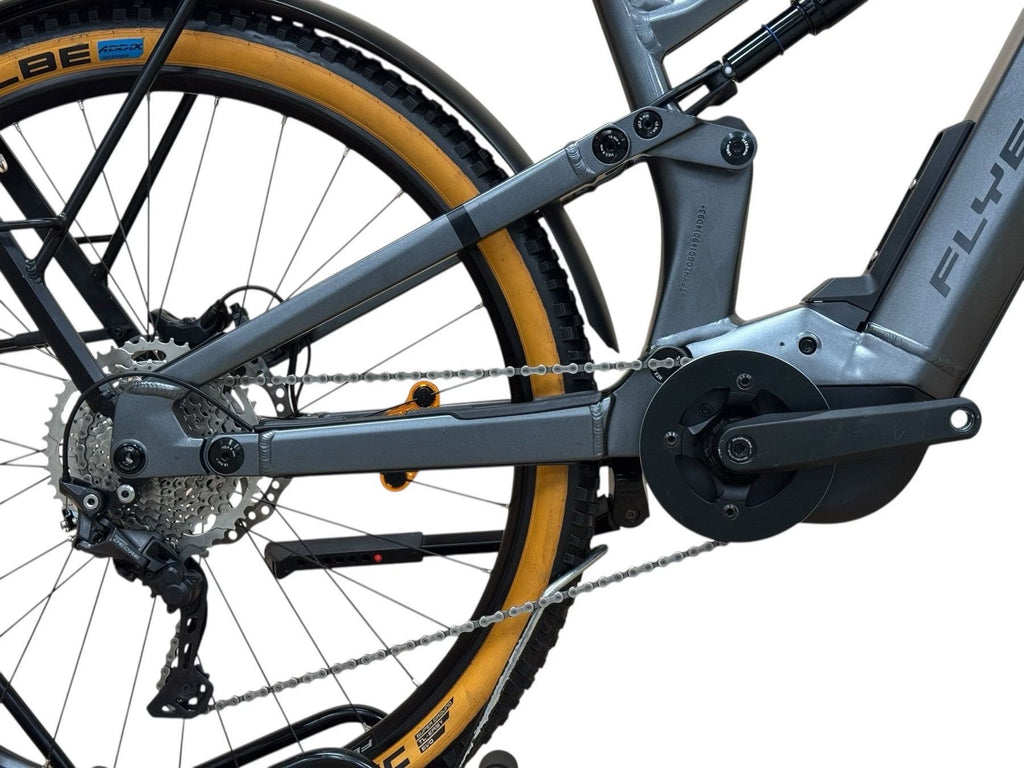 produit reconditionné . Flyer Goroc X 4.10 FS Shimano 2023 . VTT électrique . Flyer . très bon état