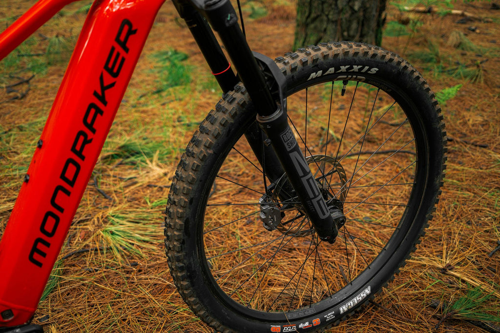 VTT Électrique Tout-Suspendu Mondraker Level R 12V 800 Wh MX Bosch 100Nm (29/27.5'') Rouge/Noir 2026