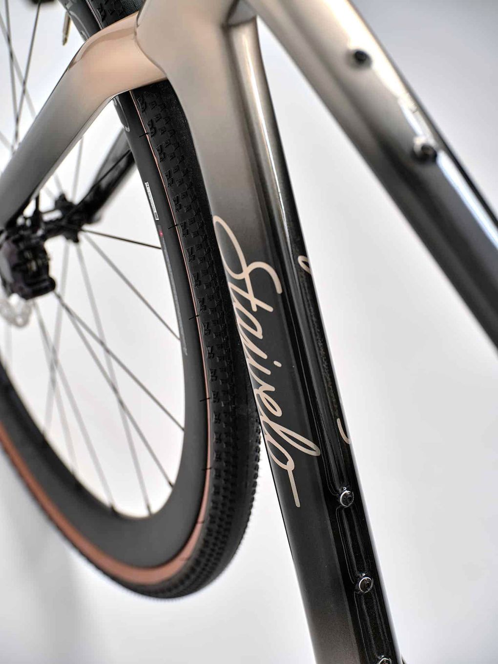 Vélo de Gravel Stajvelo Roccheta Allroad Shimano Ultegra Di2 12v Beige 2025