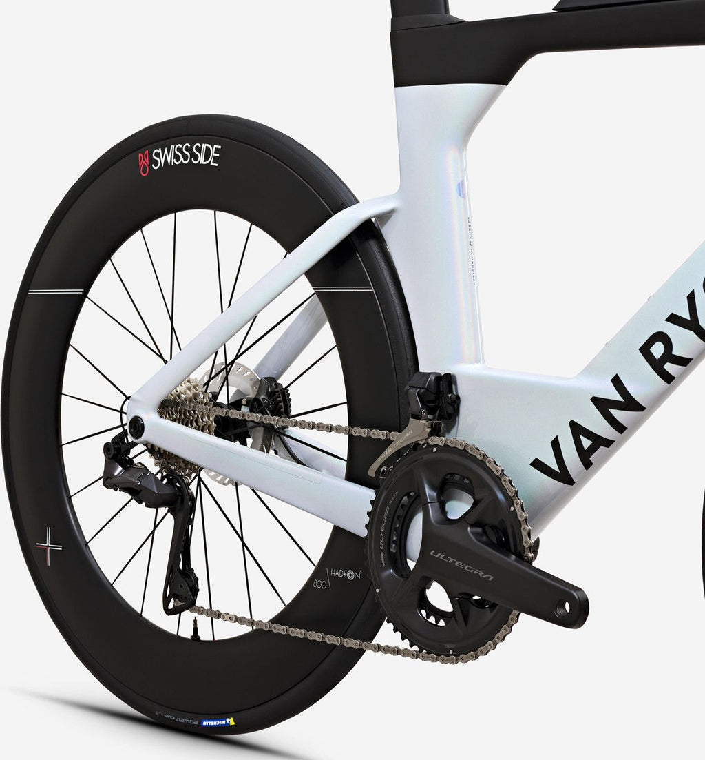 Vélo de Triathlon Van Rysel XCR Tri Shimano Ultegra Di2 12V 700 mm Blanc Holographique