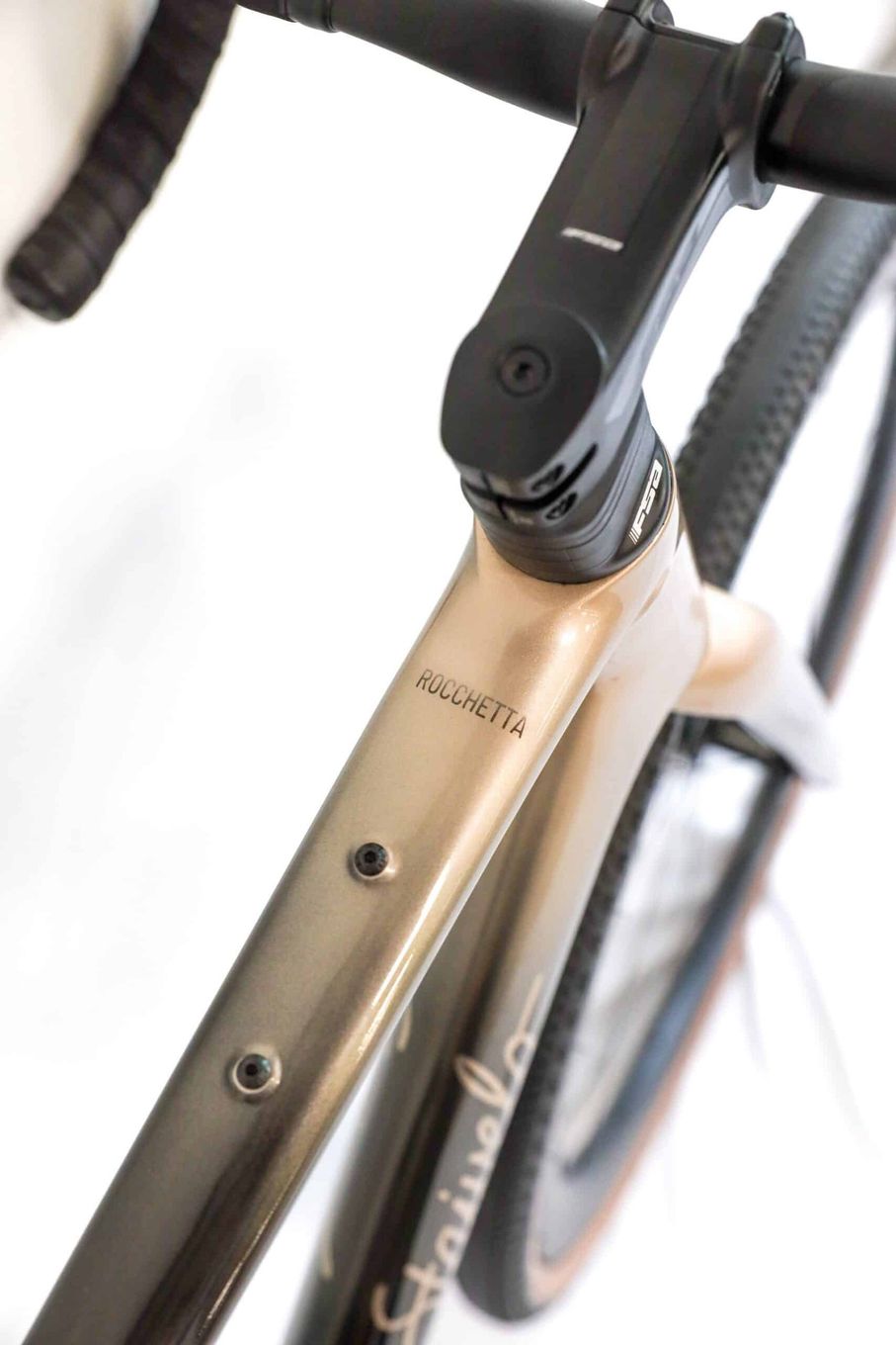 Vélo de Gravel Stajvelo Roccheta Gravel Shimano GRX Di2 12v Beige 2025