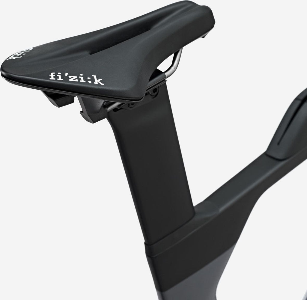 Vélo de Triathlon Van Rysel XCR Tri Sram Rival AXS 12V 700 mm Gris Noir