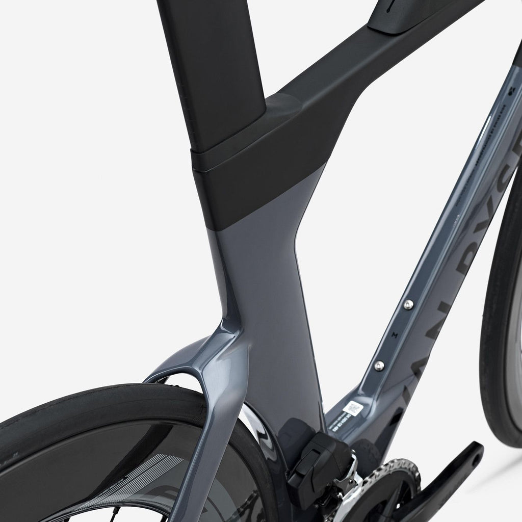 Vélo de Triathlon Van Rysel XCR Tri Sram Rival AXS 12V 700 mm Gris Noir
