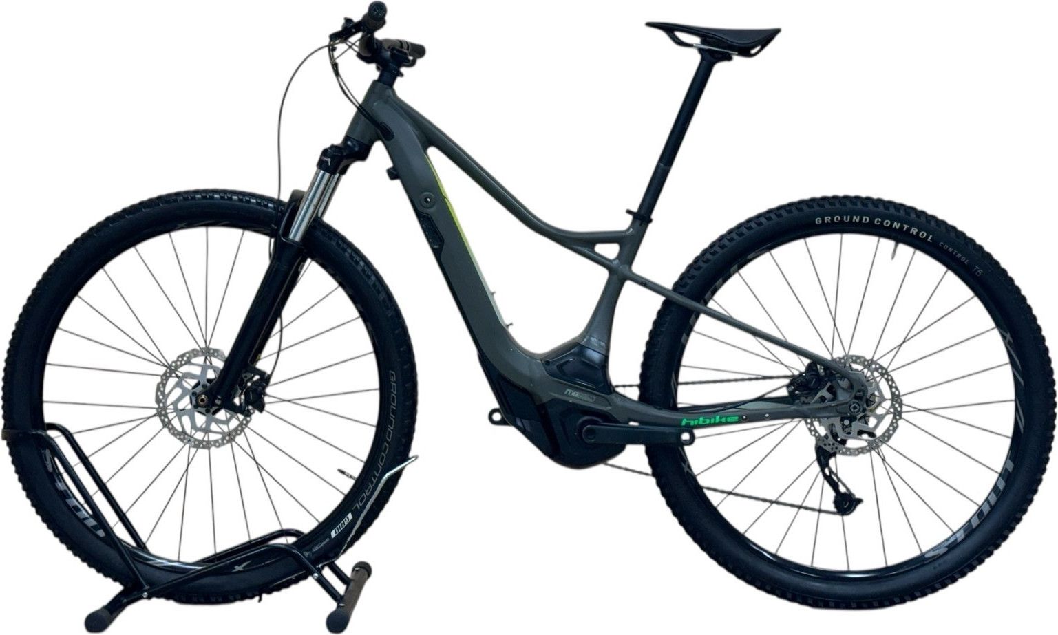 produit reconditionné . Specialized Turbo Levo Hardtail Shimano Alivio 2021 . VTT électrique . Specialized . très bon état
