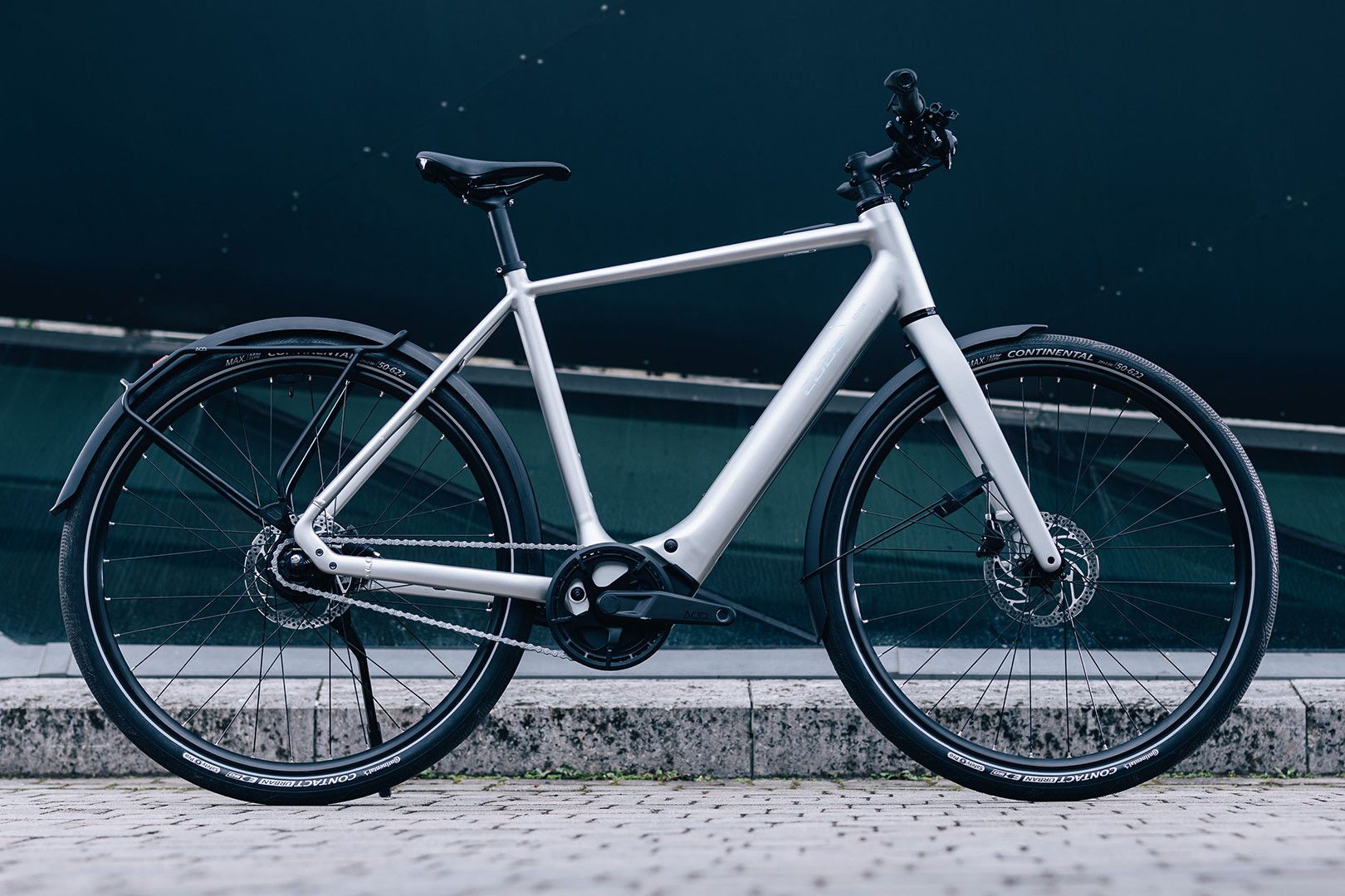 Vélo Fitness Électrique Cube Editor Hybrid SLX FE 400X Shimano Alfine 8V 400 Wh 700 mm Gris Sleek 2025